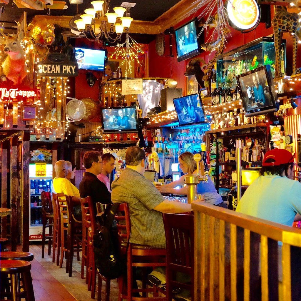 Sports Bars So Popular All Year Long