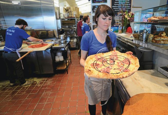 The-Best-Pizza-Slices-in-Boulder-Colorado-A-Guide-to-the-Citys-Top-Pizza-Spots.jpeg