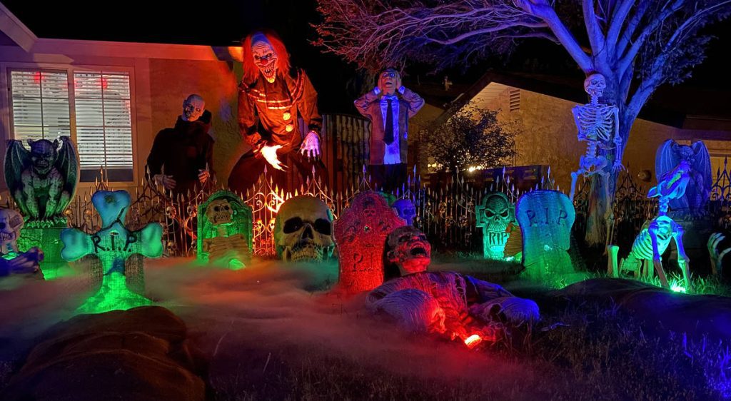 Uncovering Boulder's Spookiest Halloween Costume Shopping Destinations